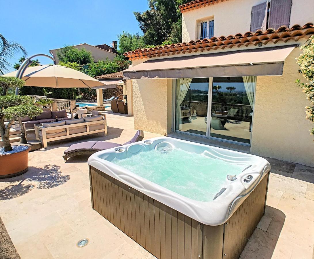 3 Bedrooms Villa Near Cannes - Pool & Jacuzzi - Sea View 망들리유 라 나플 외부 사진