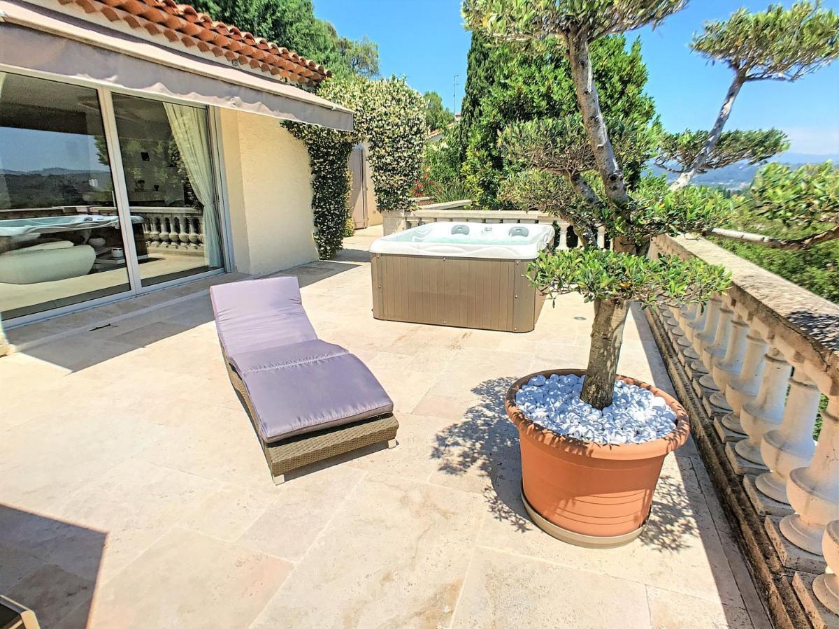 3 Bedrooms Villa Near Cannes - Pool & Jacuzzi - Sea View 망들리유 라 나플 외부 사진