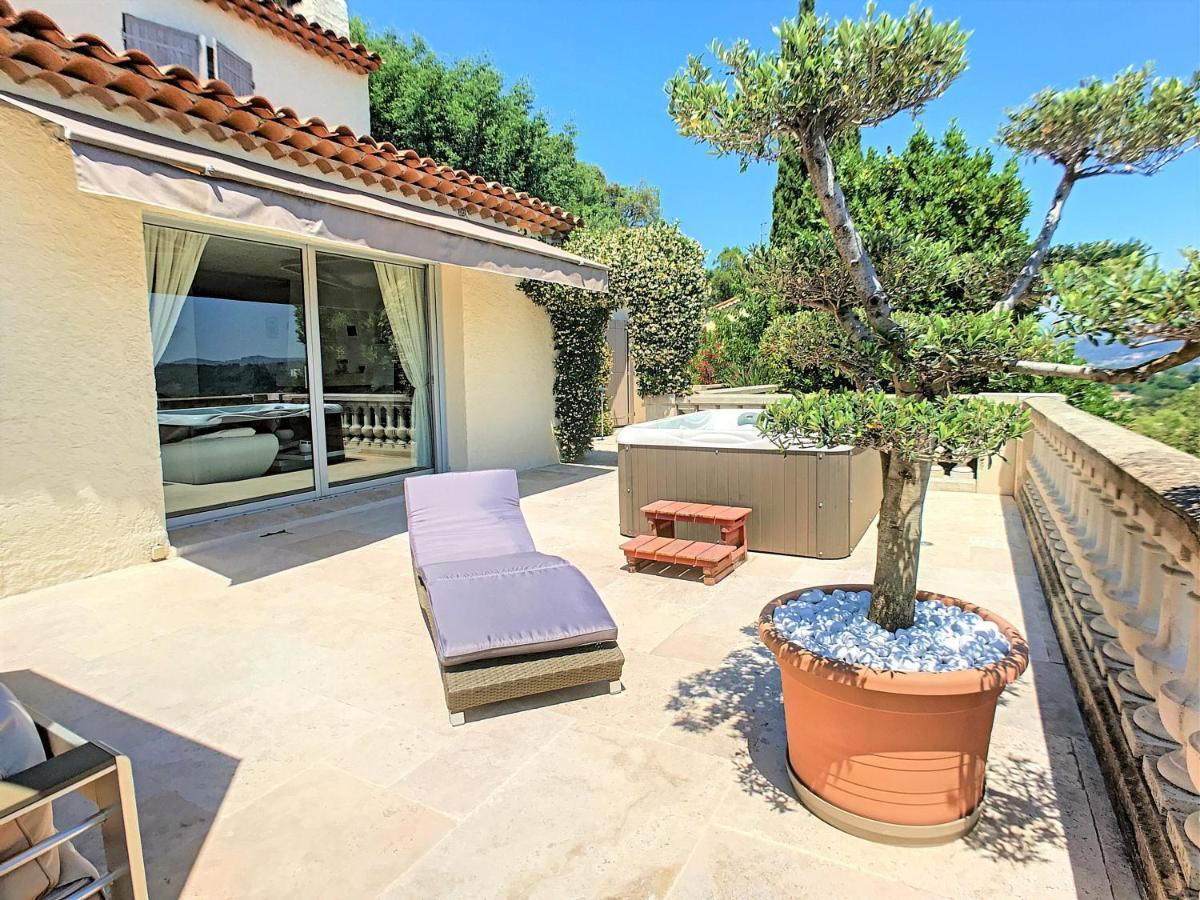 3 Bedrooms Villa Near Cannes - Pool & Jacuzzi - Sea View 망들리유 라 나플 외부 사진